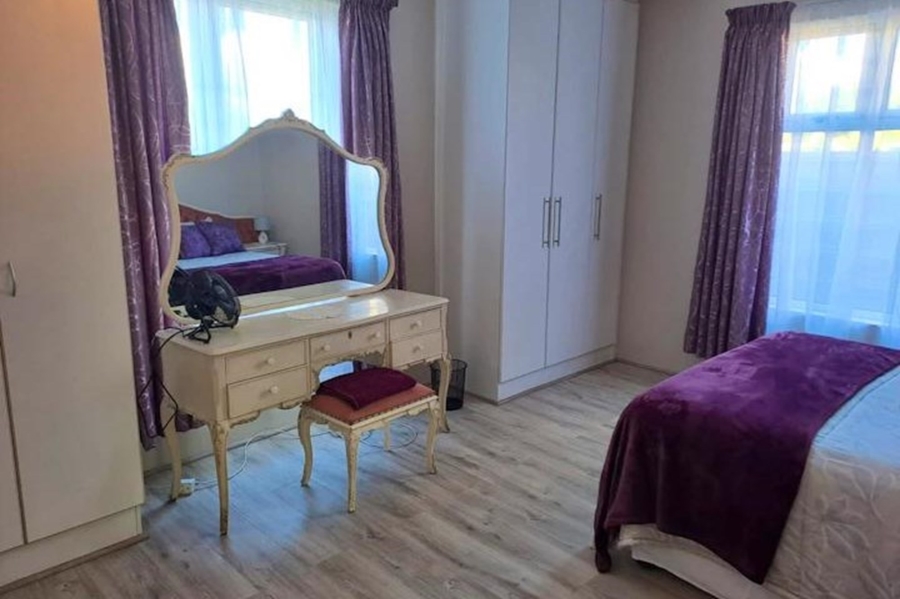 To Let 2 Bedroom Property for Rent in West Beach Western Cape